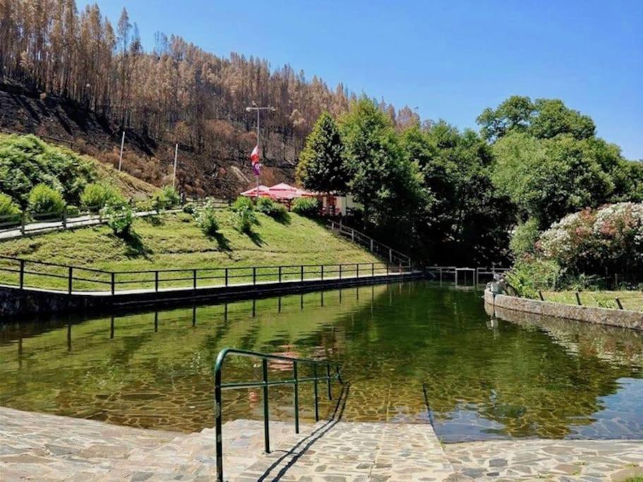 הוילה פדרוגאו גראנדה A Casa Da Carmita מראה חיצוני תמונה